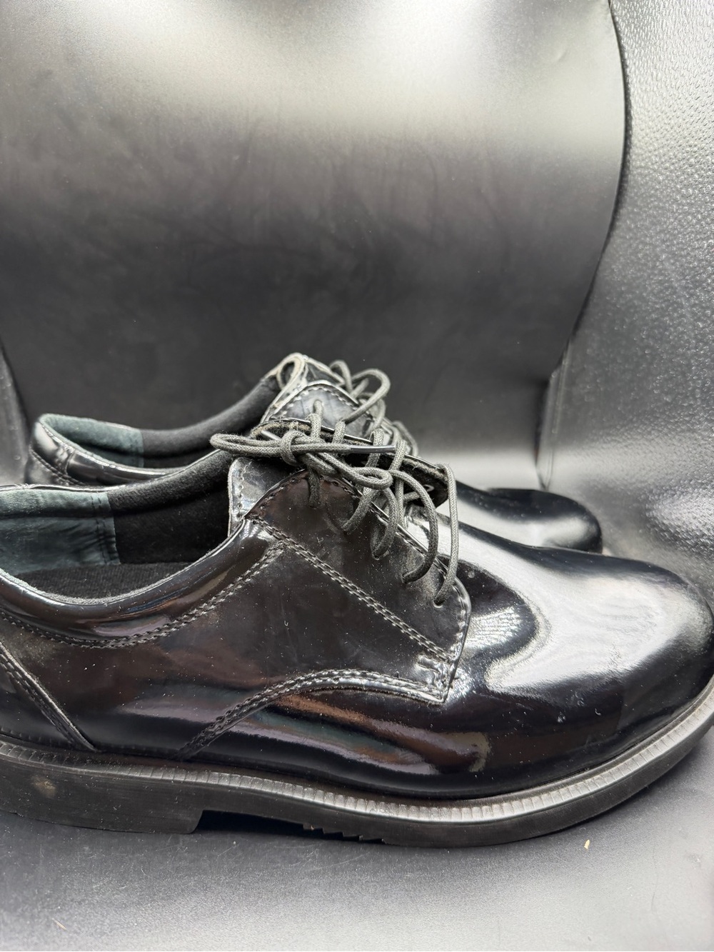 Thorogood Men's Black Leather Lace-Up Dress Shoes